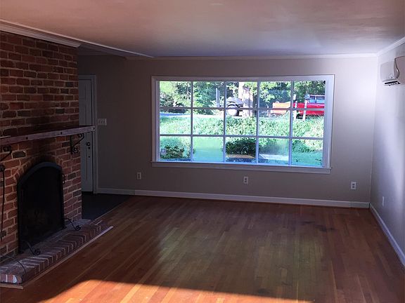 3rd image of 8 Clifton St