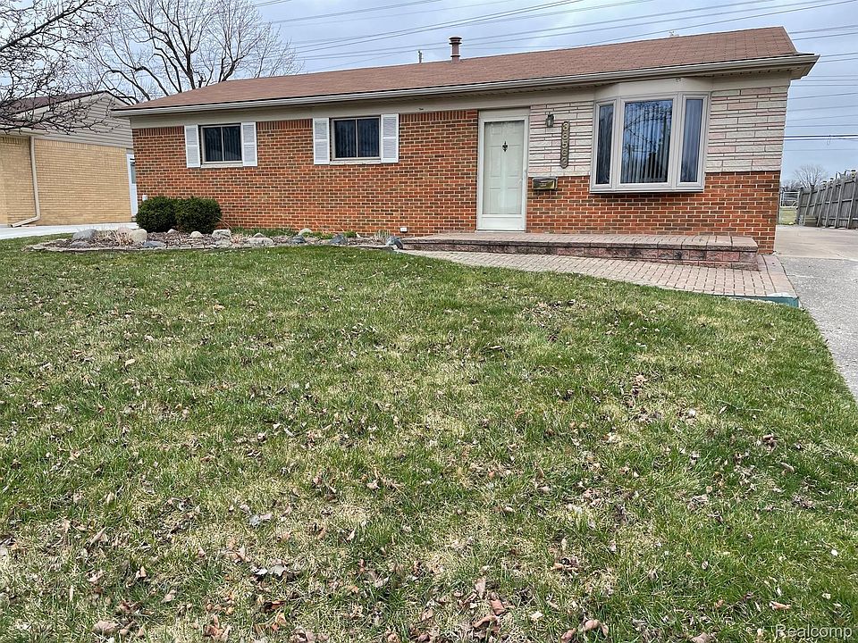 1st image of 38562 Plainview Dr