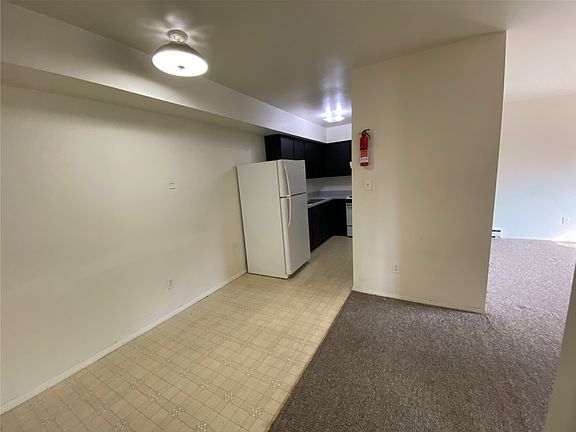 2nd image of 1715 Broadway St APT E