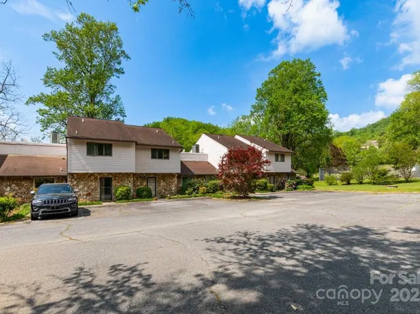 87 Marion Forest Rd APT 8, Sylva, NC 28779