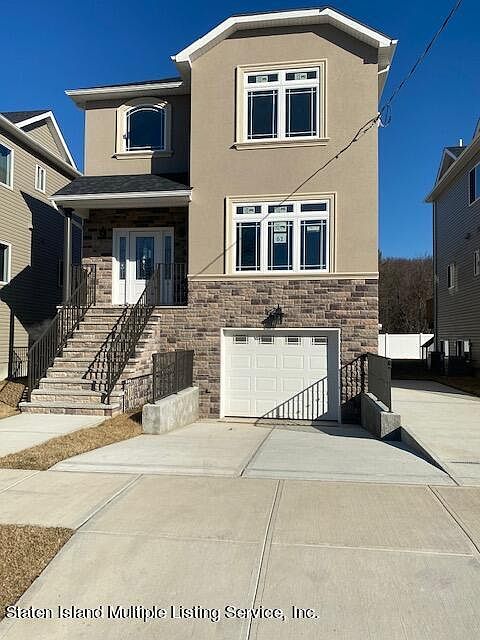 1st image of 61 Dimarco Pl