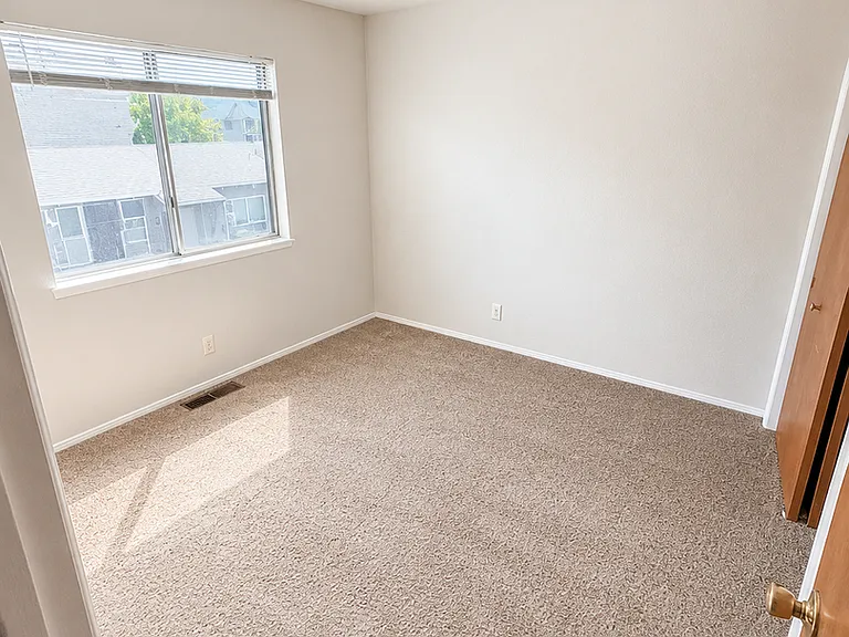 747 W 4th Ave — Photo 29