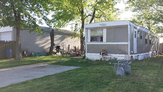 2nd image of 1520 Jackson St