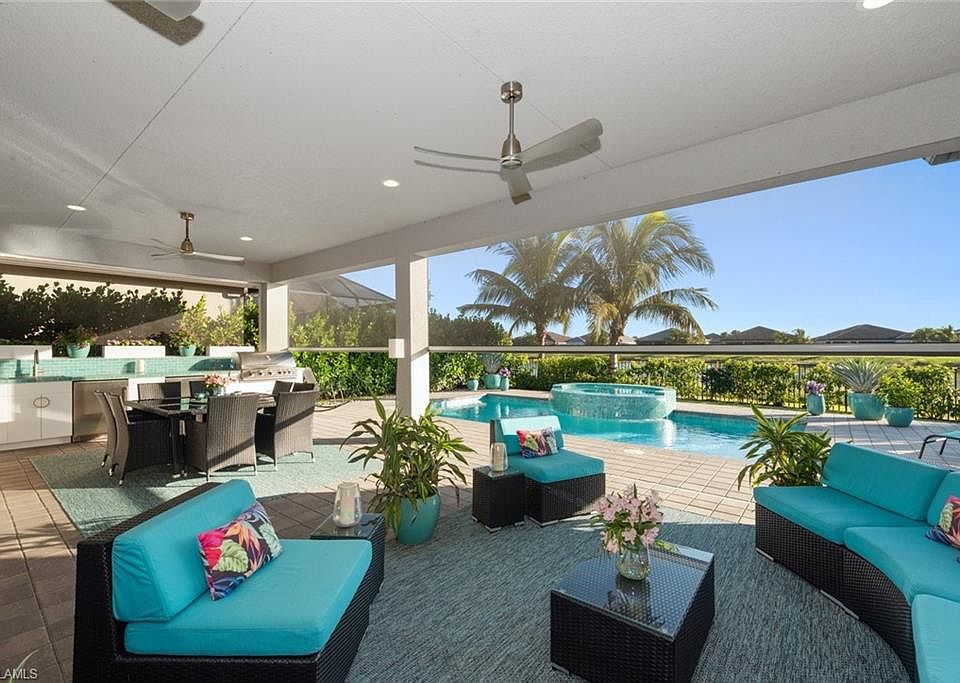 1st image of 12044 Oleander AVE