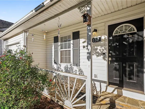 150 Oak Cir, Stockbridge, GA 30281