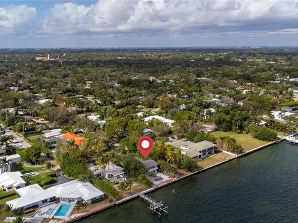 9125 N Bayshore Dr, Miami Shores, FL 33138