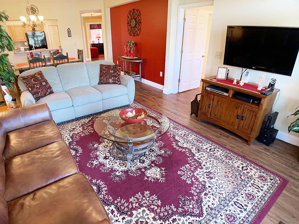 1st image of 225 Atlantis Cir Unit 104