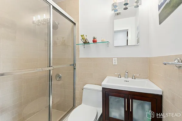 Rented by Halstead Real Estate | media 5