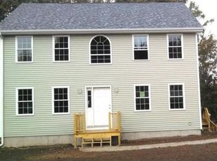 9 Sherman Rd, Somerset, MA 02726