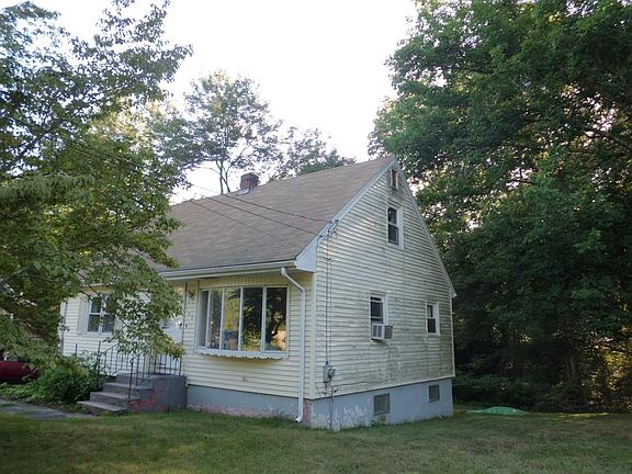 3rd image of 145 Blackstone St