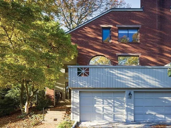 533 Boylston St, Brookline, MA 02445