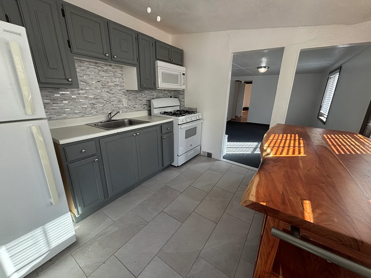 1 bed, $1,800 — Photo 2