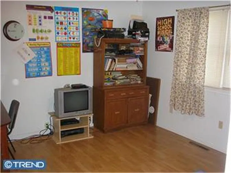 Thumbnail 10