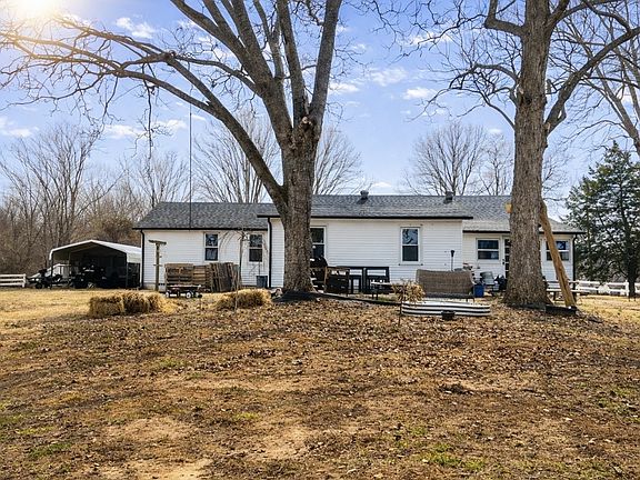 5th image of 299 W Shellsford Rd