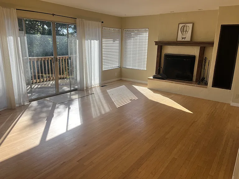 48 Tampa Dr — Photo 28