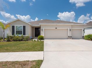 7324 Steer Blade Dr, Zephyrhills, FL 33541