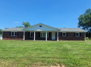 210 Brockett St, Enfield, IL 62835
