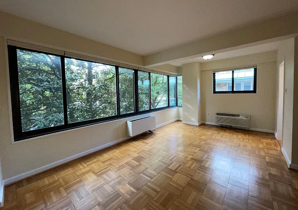 3601 Wisconsin Avenue Northwest - 409 — Photo 3