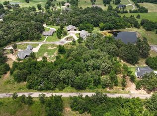 37 Nicklaus Dr, Sulphur Springs, TX 75482