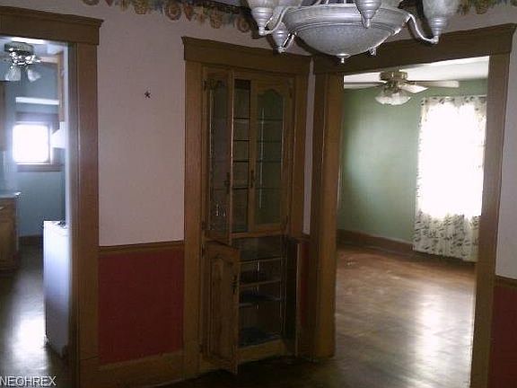 5th image of 140 Harvard Ave