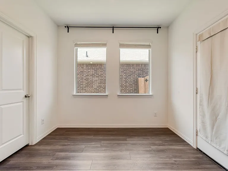 7109 Crepe Myrtle Ave — Photo 16