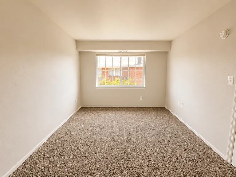 Signal Hill Flats — Photo 17