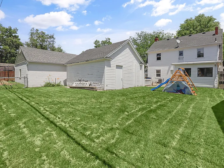 3159 Wendover Dr — Photo 28