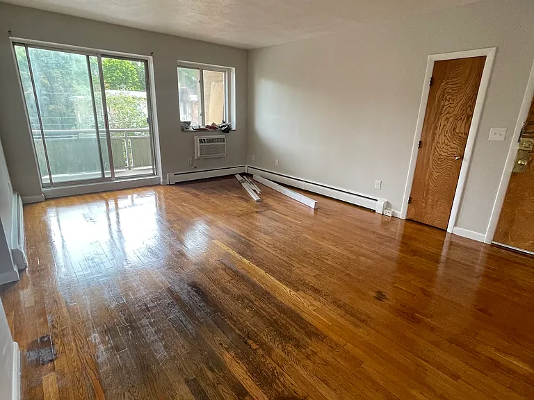 8 Carol Cir #205 — Photo 6