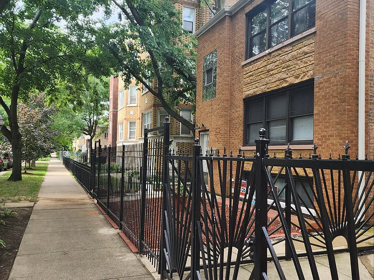 6158 N Hoyne Ave #1 — Photo 28