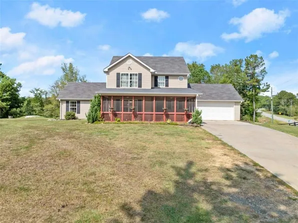 3210 Tanners Mill Rd, Gainesville, GA 30507