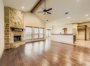 117 Deer Grove Trl, Azle, TX 76020