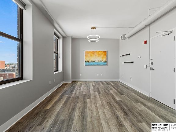 3rd image of 1001 O St APT 705