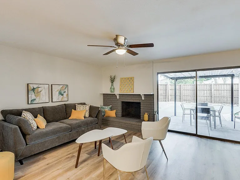 11622 Cotillion Dr — Photo 5