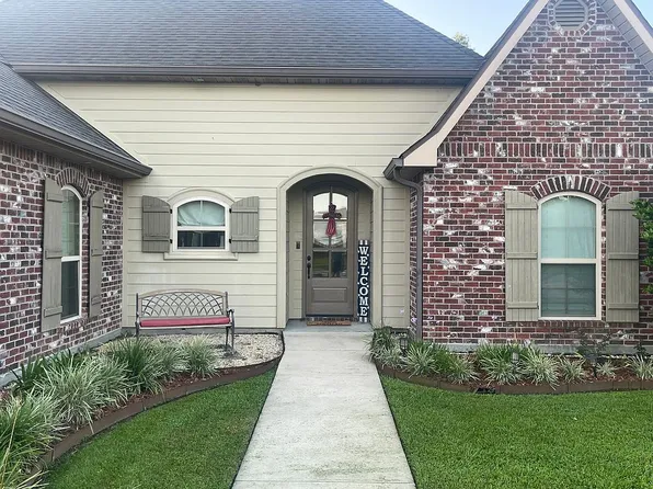 605 Riverside Dr, Berwick, LA 70342