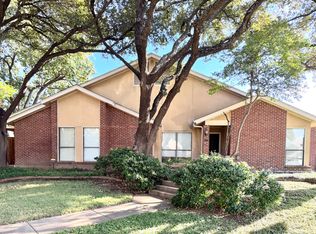 4028 Morman Ln, Addison, TX 75001