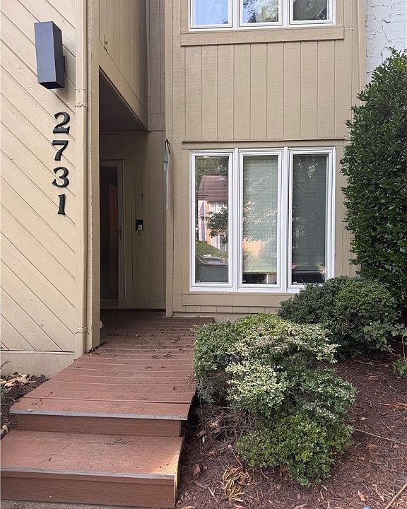 1st image of 2731 Spinnaker Ct