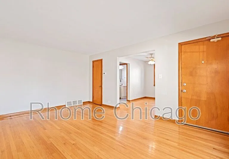 1816 Monroe St #1 — Photo 21