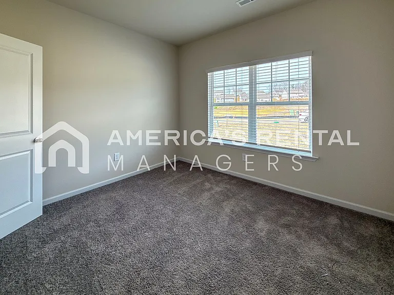 4541 Morgan Dr — Photo 7