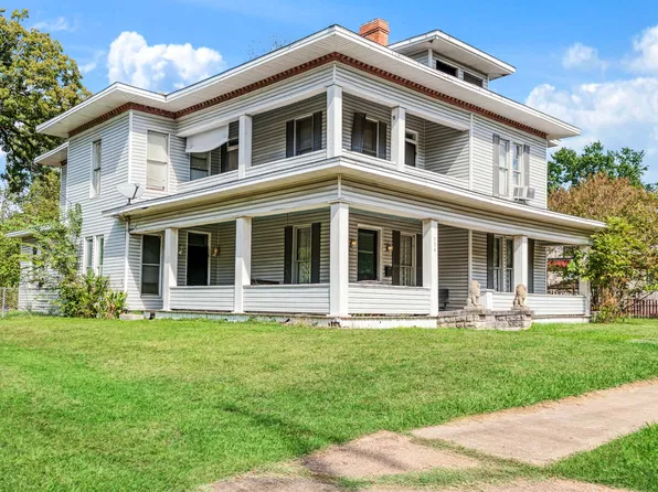 334 W Washington St, Paris, TX 75460