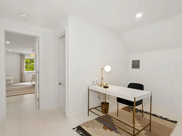 9 Banks Ct — Photo 24