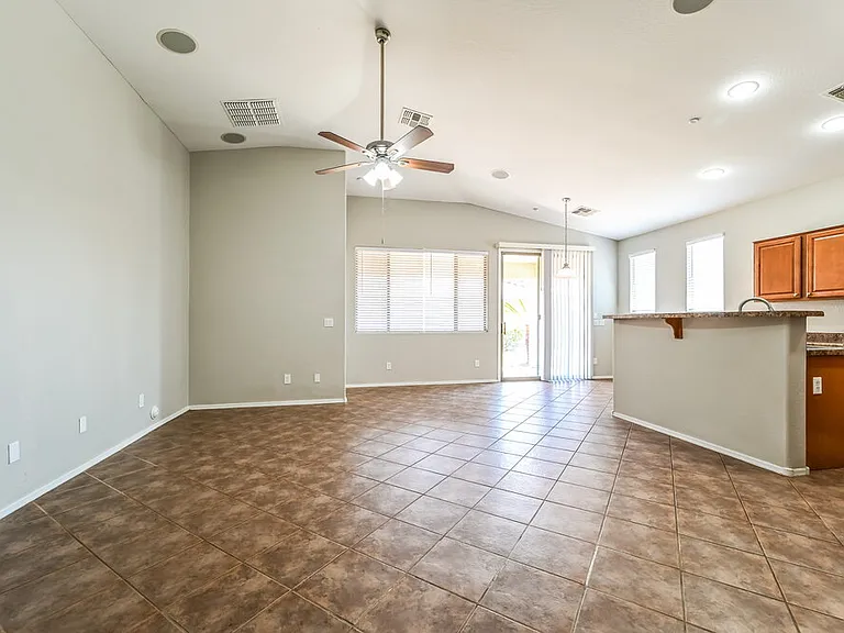12137 W Dove Wing Way — Photo 4
