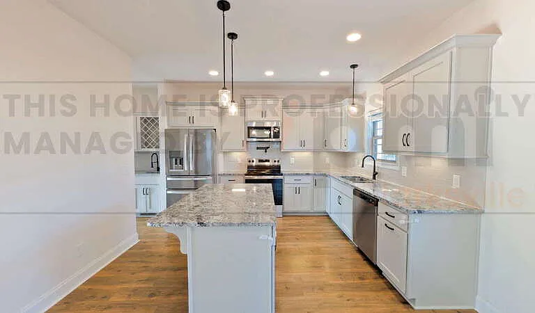 576 Dexter Dr — Photo 14