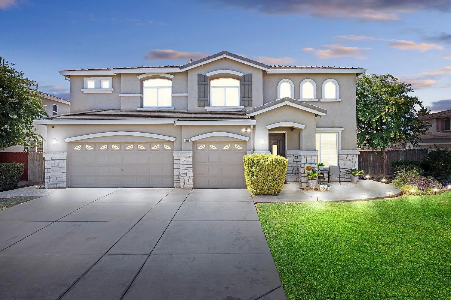 11615 Majestic Oaks Ln photo 1