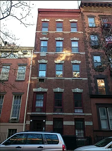452 W 22nd St #4B Photo 1