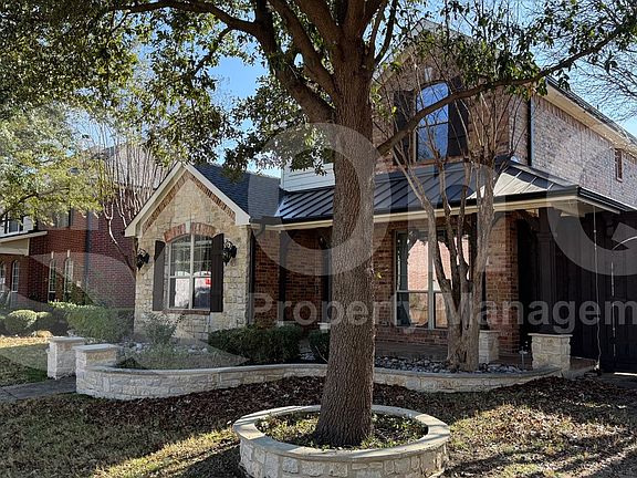 2nd image of 1101 Knightsbridge Dr