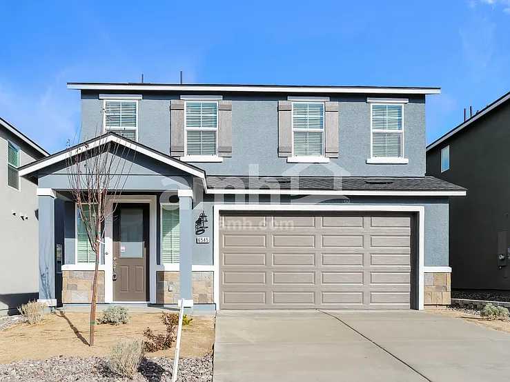 3 bed, 2.5 bath, 1719 sqft, $3,145 — Photo 1