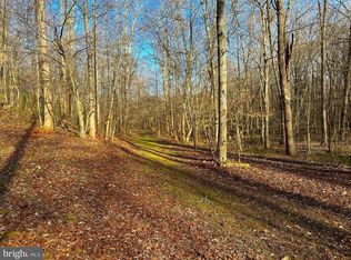 30 18th St #A, Chesapeake Beach, MD 20732