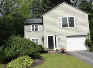 31 Eastfield Loop, Sandown, NH 03873