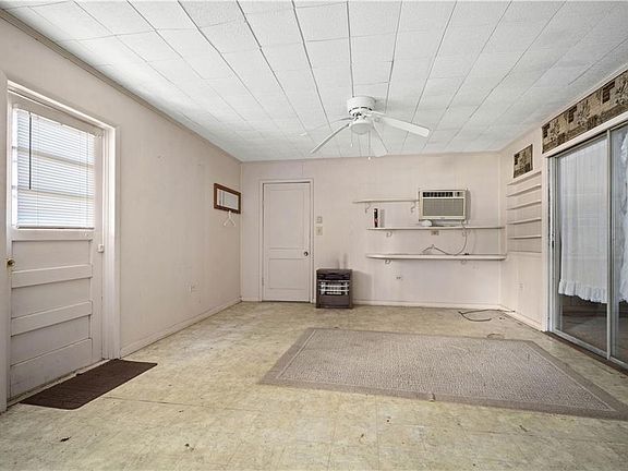 4th image of 1001 Cleveland Rd