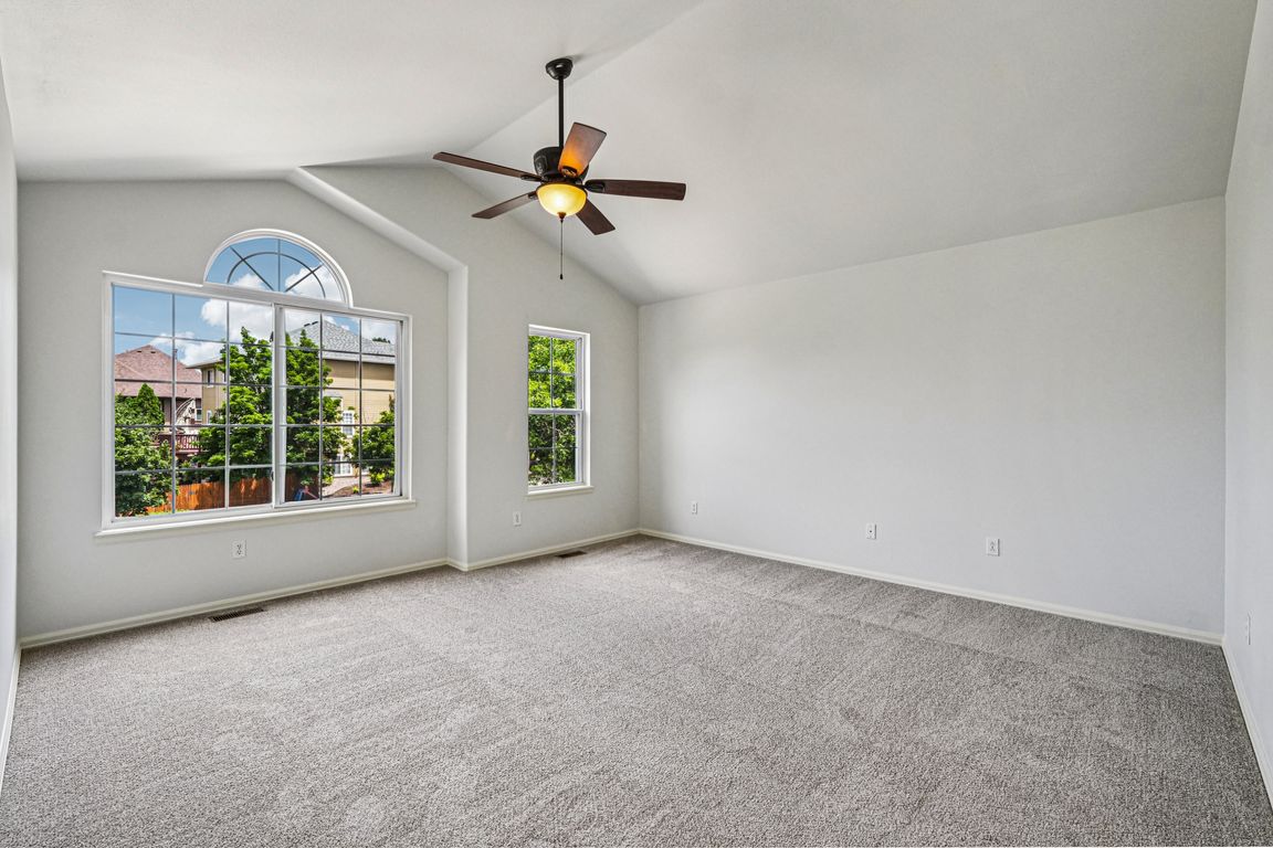 Wimbleton Ct-S2407-039.jpg